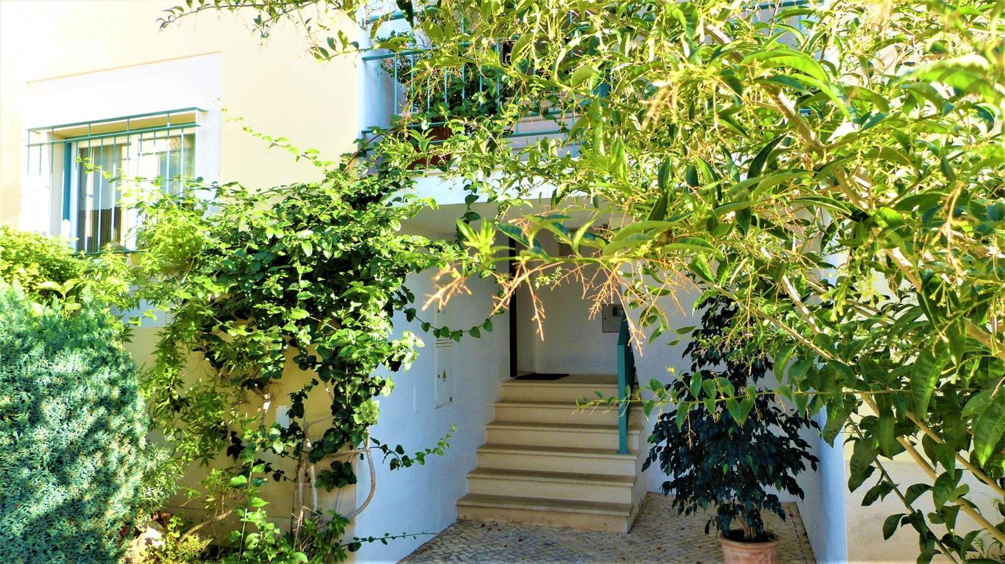 Wonderful Apartment In Ferragudo 2Double Beds Near Beaches And Golf Eksteriør billede