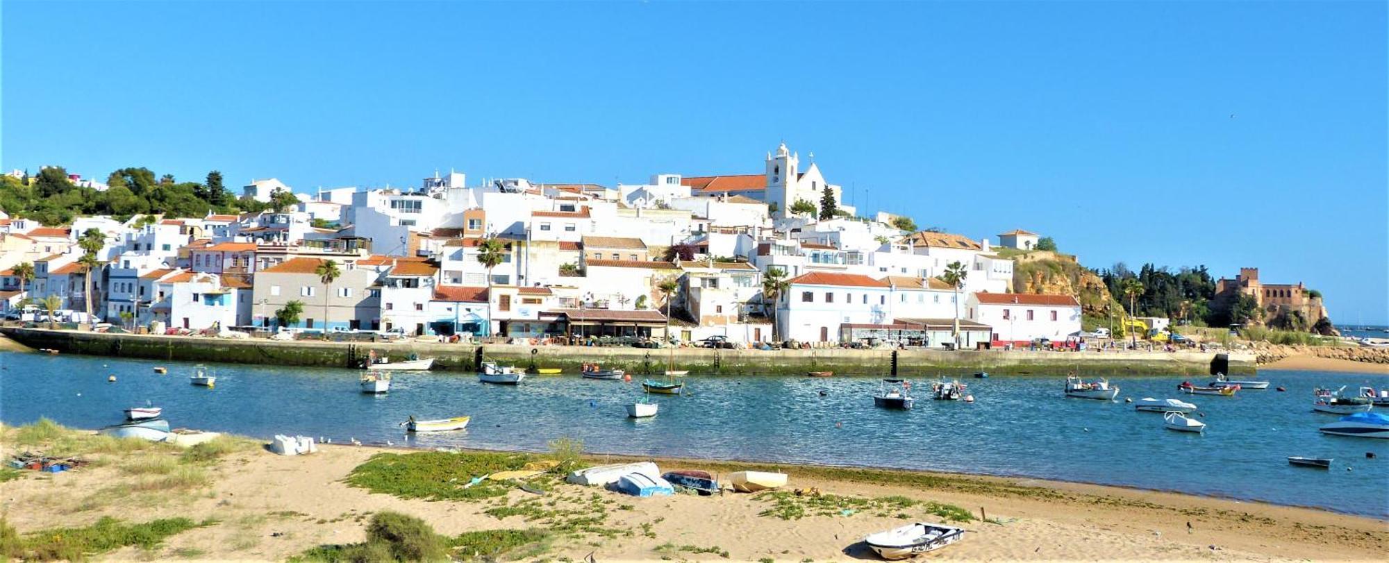 Wonderful Apartment In Ferragudo 2Double Beds Near Beaches And Golf Eksteriør billede